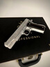 安全軟彈玩具槍忽必烈m1911全行程自動(dòng)連發(fā)雕花工藝模擬后座戰鷹 手自一體 1個(gè) 珍藏款（帶木盒） 曬單實(shí)拍圖