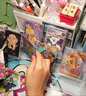 惜音卡片展示架亞克力桌面階梯式奧特曼小卡擺放架吧唧小馬寶莉卡位盒 多功能階梯卡扣式-3層1個(gè) 曬單實(shí)拍圖