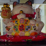 板谷山日式裝飾擺件陶瓷儲(chǔ)蓄罐開業(yè)禮品8寸搖手福袋多福貓禮物 曬單實(shí)拍圖
