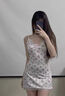 CEENIU性感睡衣女睡裙吊帶純欲裙子露背性感包臀短裙約會(huì )戰袍誘惑家居服 白色碎花 帶胸墊 均碼 【建議80-120】 曬單實(shí)拍圖