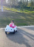 蘋(píng)果嘉兒KT貓兒童電動(dòng)車(chē)可坐人四輪車(chē)女孩可遙控玩具車(chē)寶寶充電可駕駛童車(chē) KT貓+雙驅+遙控+12V7A電瓶 曬單實(shí)拍圖