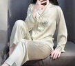 莫代爾2025新款水光綢睡衣女春夏季冰絲薄款印花長(cháng)袖高級感家居服套裝 綠影竹林 商柜品質(zhì) 7A軟絲 XL 建議120-140斤 曬單實(shí)拍圖