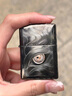 ZIPPO煤油防風(fēng)打火機精雕黑冰-秋水含睛 男生生日新年情人節禮物送老公 精雕黑冰秋水含睛（黑花抽拉禮盒套裝）Y 曬單實(shí)拍圖