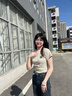 韓系正肩短袖T恤女夏季冰絲針織衫小眾修身辣妹體恤短款純色上衣 灰色 L 曬單實(shí)拍圖