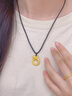 中國黃金（CHINA GOLD）黃金項鏈女士足金在逃公主項鏈生日禮物送女友老婆 足金平安扣吊墜約0.3g*配黑繩 曬單實(shí)拍圖