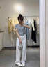斤慕灰色蕾絲花邊短袖T恤女上衣夏季褶皺收腰顯瘦正肩體恤短 灰色 M （建議90-105斤） 曬單實(shí)拍圖
