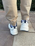 安踏引力休閑鞋男冬季新款革面舒彈科技運動(dòng)跑步復古老爹鞋112538814 【男革面】象牙白/新墨水藍-3 38 （女）/42（男） 曬單實(shí)拍圖