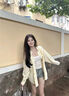 哈魯?shù)戏ㄊ近S色條紋襯衫女長袖上衣設(shè)計感開衫寬松防曬復(fù)古美式襯衣外套 黃色 M （90-105斤） 曬單實拍圖