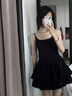 UR2025夏季新款女裝休閑疊層褶皺收腰吊帶連衣裙UYU750056 正黑 XS 曬單實拍圖