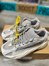 阿迪達(dá)斯Yeezy700異形反光男女時尚休閑運(yùn)動老爹鞋EF2829 40碼 曬單實(shí)拍圖