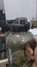親愛(ài)的噸桶運動(dòng)健身水壺大肚杯頓噸杯吸管大容量水杯 玄鐵黑（贈茶倉吸管杯刷）1800ml 曬單實(shí)拍圖