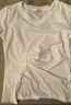 FOX.G短袖女白色t恤新款2025年打底衫夏季女裝衣服半袖純欲風(fēng)正肩上衣 V領(lǐng)開(kāi)叉褶皺短袖T恤 L 【建議100-115斤】 曬單實(shí)拍圖