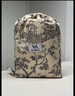 新秀麗（Samsonite）【娜扎同款】時(shí)尚女包女士雙肩包藝術(shù)聯(lián)名款NO0象牙白 畢業(yè)旅行 曬單實(shí)拍圖