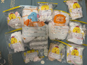 得力（deli）標(biāo)簽打印機(jī) 家用手持便攜式 小型熱敏打價(jià)格價(jià)簽智能標(biāo)簽機(jī)便簽名字打字防水姓名貼透明貼紙打印機(jī) 霜雪白【手撕切紙】共4卷彩色標(biāo)簽紙含測(cè)試紙 曬單實(shí)拍圖