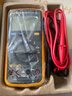 福祿克（FLUKE）F15B+/15B MAX數字萬(wàn)用表便攜式自動(dòng)量程帶背光掌上型多用表儀表 15B MAX01（配標準粗頭表筆） 曬單實(shí)拍圖