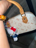 COW&KITTY正品2025新款KT貓通用學(xué)生女士手提包單肩包斜挎包旅游包生日禮物 撞色送掛件禮盒 23.5-11-16 曬單實(shí)拍圖