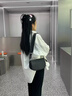 casa-kups斜挎小包包女式2025新款火輕便單肩百搭休閑牛津布夏天通勤手機 平紋黑色[帶白毛球精靈掛件] 曬單實(shí)拍圖