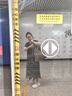 三彩若潮大碼女裝2025夏季新款交叉綁帶小黑裙連衣裙V領(lǐng)短袖胖MM 經(jīng)典黑 2XL 175/100B 曬單實(shí)拍圖