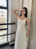 皓娥 法式溫柔風(fēng)白色刺繡蕾絲吊帶連衣裙子女2025夏氣質(zhì)遮肚顯瘦長裙 【杏色】單長裙 M 曬單實(shí)拍圖