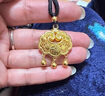 寶慶銀樓黃金項(xiàng)鏈長(zhǎng)命鎖吊墜福字平安鎖足金999寶寶金鎖嬰兒黃金周歲禮 足金小福鎖【黑繩】 約1.5g 曬單實(shí)拍圖