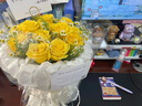 鮮花速遞黃玫瑰香檳道歉花束送女友生日禮物全國同城實(shí)體花店配送 【玫瑰人生】19朵黃玫瑰 曬單實(shí)拍圖