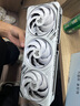影馳 GeForce RTX 5060 金屬大師 白金版 OC DLSS 4 電競游戲/設計剪輯/直播娛樂(lè )/AI本地部署電腦顯卡 曬單實(shí)拍圖