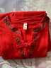 意大利出口尾單剪標(biāo)女V領(lǐng)盤扣亞麻刺繡袍子棉麻連衣裙春 紅色少量現(xiàn)貨 L 建議110-130斤 曬單實拍圖