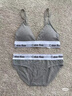 Calvin Klein內(nèi)衣【七夕禮盒明星同款摩登引力帶】女士ck無(wú)鋼圈三角文胸QF5650 UB1-太空黑 M 曬單實(shí)拍圖