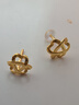 菜百首飾 黃金耳飾 足金時(shí)尚簡(jiǎn)約鏤空花型耳飾 計價(jià) 約1.20克 曬單實(shí)拍圖