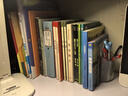 【超級(jí)爆款】舒星書立架子帶筆筒桌面書架桌上置物架透明隔書架書夾立架書擋亞克力學(xué)生書本書桌立架收納盒 曬單實(shí)拍圖