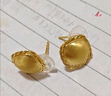 六福珠寶足金絲綢金紐扣黃金耳釘耳飾送禮 計價 GJGTBE0016 3.77克(含工費740元) 配硅膠耳堵 曬單實拍圖