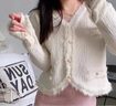 歌芭杉（GEBASHAN）品牌女裝白色毛衣外套女秋冬加厚溫柔流蘇V領(lǐng)小香風(fēng)針織開(kāi)衫上衣 白色 M 曬單實(shí)拍圖
