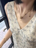 KNRIQUEN夢(mèng)落星月項(xiàng)鏈女實(shí)用走心鎖骨鏈高級(jí)首飾520情人節(jié)送女友生日禮物 星月項(xiàng)鏈【附證書】 星月項(xiàng)鏈-玫瑰金 曬單實(shí)拍圖