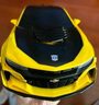 變形金剛（TRANSFORMERS）兒童玩具正版授權(quán)男女孩生日禮物遙控汽車機(jī)器人模型大黃蜂 曬單實(shí)拍圖
