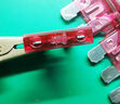 歐銳馳汽車通用保險(xiǎn)絲保險(xiǎn)片車用組合套裝 100pcs 2-35A 最小號(hào)（迷你） 曬單實(shí)拍圖