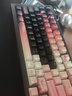 狼途LT95無(wú)線(xiàn)客制化機械鍵盤(pán)全鍵熱插拔全鍵無(wú)沖Gasket結構RGB燈效有線(xiàn)藍牙三模液晶彩屏鍵鼠套裝95鍵 夜櫻側刻-翠音軸8000mAh 三模 曬單實(shí)拍圖