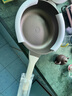 KIWICOO德國(guó)鈦聚力平底鍋不粘鍋家用牛排煎鍋無(wú)涂層煎蛋炒鍋電磁爐燃?xì)庠?【鈦聚力煎炒鍋】聚油抗凸 28cm 曬單實(shí)拍圖