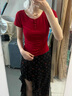 FOX.G短袖t恤女潮流衣服女裝夏季新款2025女款t恤衫紅色上衣半袖正肩 紐扣紅色純欲上衣 M 【建議100-110斤】 曬單實(shí)拍圖