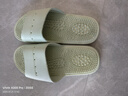 卡帝樂(lè )鱷魚(yú)按摩拖鞋男2026新款家居室內浴室洗澡防滑足底穴位涼拖鞋男士夏季 綠色【按摩鞋底】 38 -39【適合37-38】 曬單實(shí)拍圖