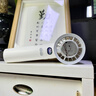 卡馳慕寧德國精工小風(fēng)扇手持小型便攜式風(fēng)扇靜音超長(cháng)續航隨身迷你充電usb風(fēng)扇宿舍桌面小風(fēng)扇吹輔食學(xué)生 直吹冷風(fēng)【丁香紫】三檔數顯調節/可冰敷半導體速冷 6000mAh 曬單實(shí)拍圖