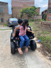 奔馳兒童電動(dòng)車(chē)烏尼莫克超大汽車(chē)四輪四驅(qū)遙控寶寶小孩玩具車(chē)可坐人星辰皓 烤漆黑色四驅(qū)+四輪避震+12V14AH+高端噴漆 曬單實(shí)拍圖