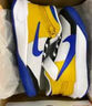 耐克（NIKE）TeamHustleD10魔術(shù)貼防滑減震耐磨中幫兒童籃球鞋白藍(lán)中小童 32 曬單實(shí)拍圖