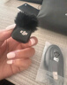 大疆（DJI） Mic Mini 迷你無(wú)線(xiàn)麥克風(fēng) 降噪領(lǐng)夾麥克風(fēng) 戶(hù)外采訪(fǎng)直播 vlog 手機相機微小型原聲級收音麥 一拖一手持 Vlog 套餐 官方標配【適配安卓+蘋(píng)果15/16/17系列】 曬單實(shí)拍圖