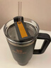 STANLEY巨無霸吸管杯水杯保溫杯大容量辦公車載不銹鋼杯子1.18L-煙灰 曬單實拍圖