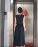 ELLE黑色釘鉆高級(jí)感連衣裙女2025夏季新款無(wú)袖圓領(lǐng)氣質(zhì)優(yōu)雅背心裙 黑色 L 曬單實(shí)拍圖