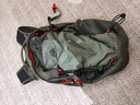 GREGORY格里高利 NANO蜂鳥 男女旅行戶外徒步背包登山包通勤雙肩背包18L 18L-火焰綠 曬單實拍圖