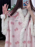 芭麥圖HelloKitty凱蒂貓睡衣 珊瑚絨睡袍斗篷睡衣女秋冬季加絨加厚可愛(ài) 凱蒂貓斗篷睡袍+褲 2XL 女175推薦體重135-155斤 曬單實(shí)拍圖