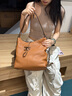 TOD'S官方2025早秋新品女士TIMELESS小號皮革單肩包斜挎包 棕色 曬單實(shí)拍圖