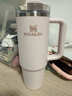 STANLEY巨無霸吸管杯水杯保溫杯大容量不銹鋼杯子車載辦公887ML-晶粉色 曬單實拍圖