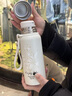 JCZS德國品牌316保溫杯大容量茶水分離泡茶杯2025新款保溫壺保冷水杯 顯溫款-白色600ML【316內(nèi)置茶倉 曬單實拍圖